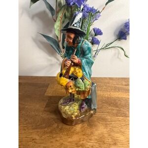 Royal Doulton The Mask Seller HN2103 Figurine Vintage Hand Painted 1952 Decor